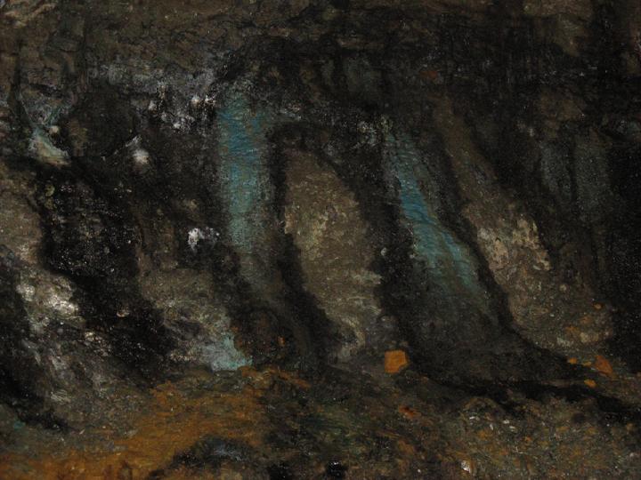 Mine 011.JPG